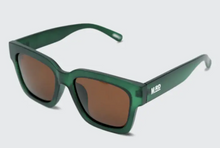 Load image into Gallery viewer, Cilla Black Sunglasses 3763, 3764, 3767, 3760