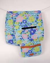 Load image into Gallery viewer, Posy Skies Picnic Rug