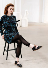 Load image into Gallery viewer, Easy Black Modal Footless Tights