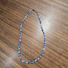 Load image into Gallery viewer, Glass Bead Necklace
