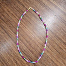 Load image into Gallery viewer, Glass Bead Necklace
