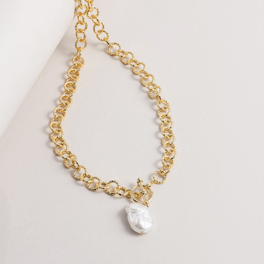 Fob Chain Necklace With Pearl - Gold
