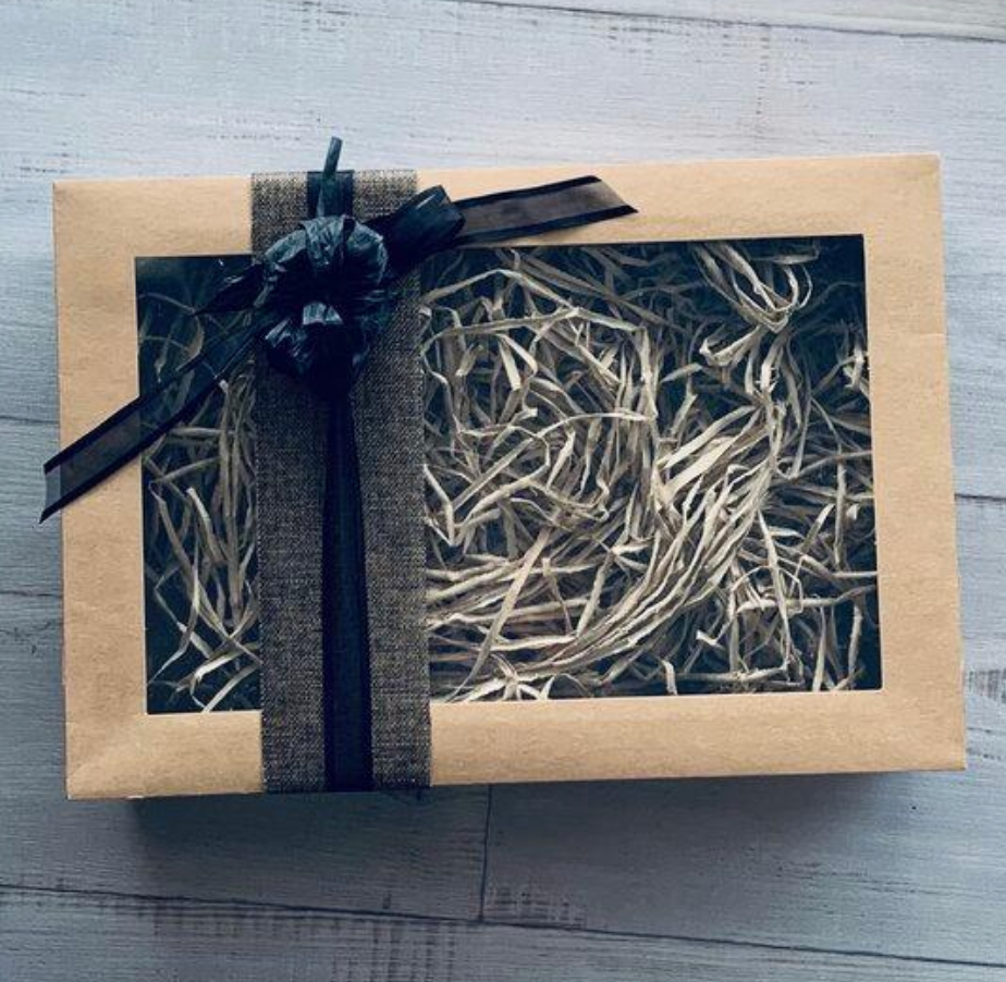 A HAMPER BOX