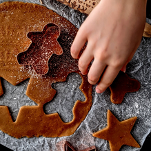 Load image into Gallery viewer, Gingerbread Cookie Mix - 320g

