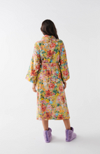 Load image into Gallery viewer, Abundance Marigold Terry Bath Robe - One Size
