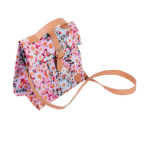 Load image into Gallery viewer, Lunch Satchel - Daisy Days
