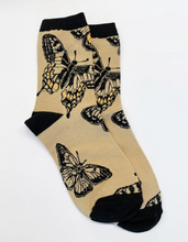 Load image into Gallery viewer, Cotton Blend Socks - One Size
