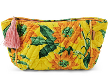 Load image into Gallery viewer, Passiona Velvet Toiletry Bag
