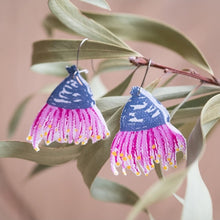 Load image into Gallery viewer, UV Resin Jewellery Workshop

