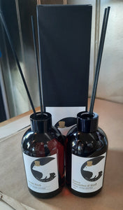 Rogue Bear Range - Apothecary Diffuser with Black Reeds