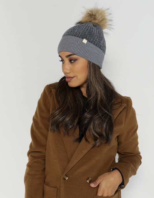 Chenille Beanie with Pom Pom - Grey