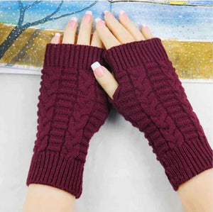 Cable Knit Fingerless Gloves