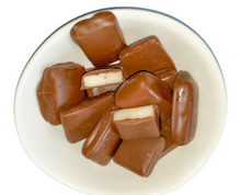 Load image into Gallery viewer, Choc Peppermint Bites
